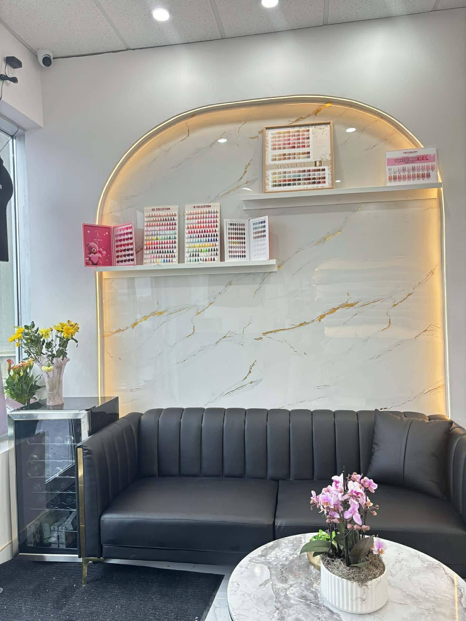Wow Nails gallery